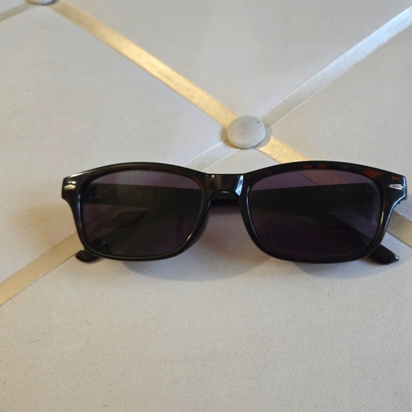*3/$15 Tortoise Shell Sunglasses Readers +1.25 - Picture 7 of 7